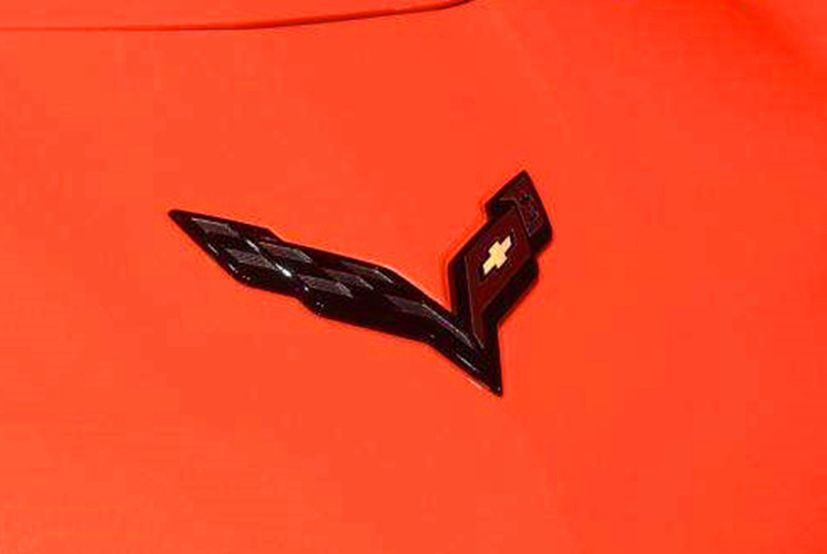 &ldquo;車標(biāo)帶翅膀&rdquo;的汽車品牌不要惹，每個(gè)都是狠角色，第4個(gè)很眼熟