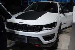 SUV ܇�����@����־��������܊����Խ