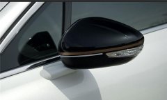 被車(chē)標(biāo)拖累的「舒適王」，高