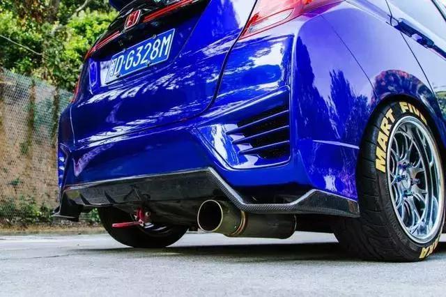 紅標本田什么樣？為什么紅標的本田在路上很少見？