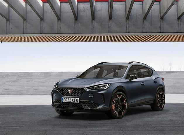 大眾途觀L換殼車，顏值媲美保時捷，5.4秒破百掛回旋鏢車標(biāo)