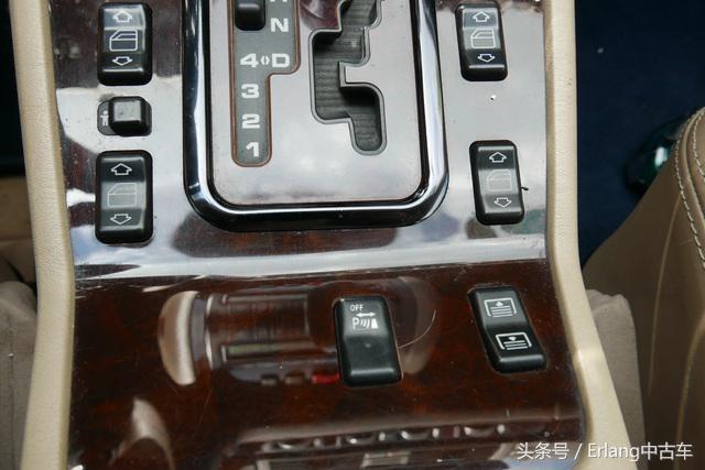 ���հ��� ���㽛(j��ng)�� ���^�� S600